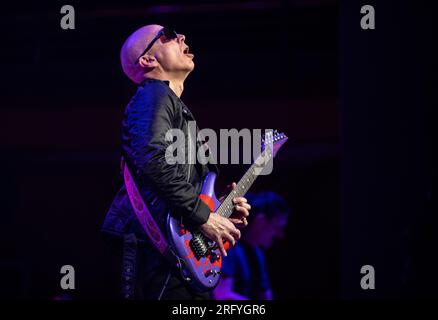 Joe Satriani in der Bridgewater Hall Manchester Stockfoto