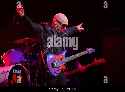 Joe Satriani in der Bridgewater Hall Manchester Stockfoto