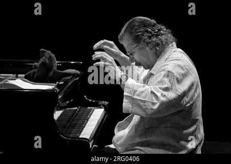 CHICK COREA führt beim MONTEREY JAZZ FESTIVAL 2009 - CALIFORNIA Stockfoto