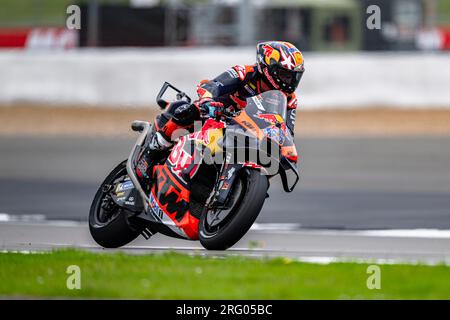 NORTHAMPTON, VEREINIGTES KÖNIGREICH. 06. Aug. 23. Jack Miller (AUS) Red Bull KTM Factory Racing beim Finalrennen des britischen Grand Prix von Monster Energy auf dem Silverstone Circuit am Sonntag, den 06. August 2023 in NORTHAMPTON, ENGLAND. Kredit: Taka G Wu/Alamy Live News Stockfoto