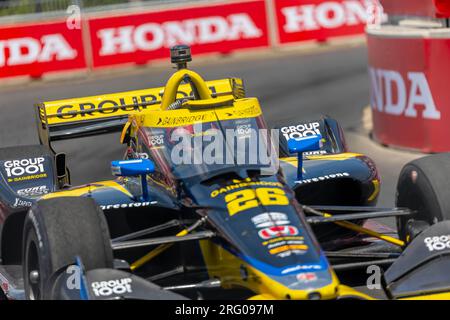 Nashville, Tennessee, USA. 6. Aug. 2023. INDYCAR Driver, COLTON HERTA (26) aus Valencia, Kalifornien, fährt beim Big Machine Music City Grand Prix in den Straßen von Nashville in Nashville, Tennessee, durch die Kurven. (Kreditbild: © Walter G. Arce Sr./ZUMA Press Wire) NUR REDAKTIONELLE VERWENDUNG! Nicht für den kommerziellen GEBRAUCH! Stockfoto