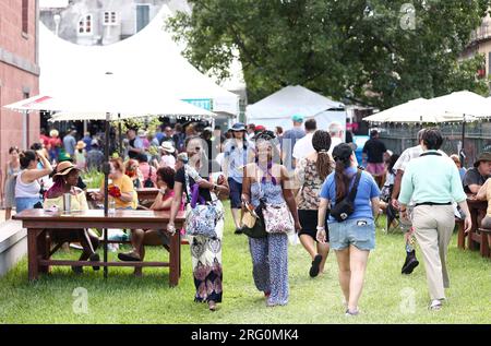 New Orleans, USA. 06. Aug. 2023. Am Sonntag, den 6. August 2023, besuchen Besucher des Satchmo Summerfest in der Old U.S. Mint in New Orleans, Louisiana. (Foto: Peter G. Forest/Sipa USA) Kredit: SIPA USA/Alamy Live News Stockfoto