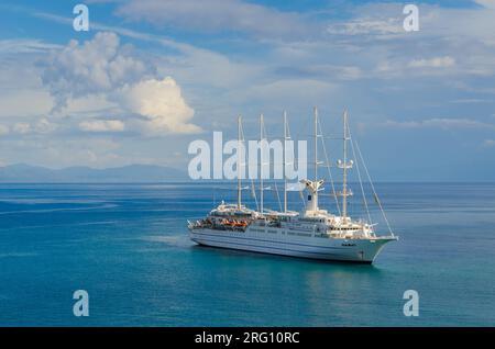 Mittelmeer - September 21. 2015 - Club Med 2, ein computergesteuerter Staysail-Schoner mit fünf Masten, der sich im Besitz des Club Med und der Oper befindet und betrieben wird Stockfoto