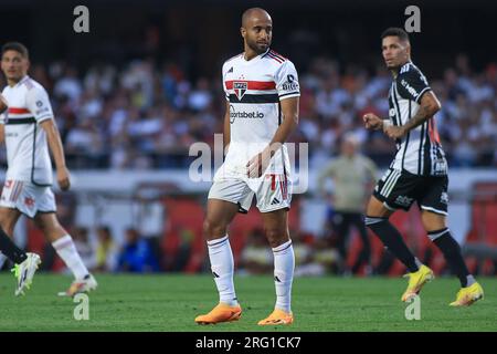 Sao Paulo, Brasilien. 07. Aug. 2023. SP - SAO PAULO - 08/06/2023 - BRASILEIRO A 2023, SAO PAULO X ATLETICO-MG - Lucas Moura Spieler von Sao Paulo während eines Spiels gegen Atletico-MG im Morumbi Stadion für die brasilianische Meisterschaft A 2023. Foto: Marcello Zambrana/AGIF/Sipa USA Kredit: SIPA USA/Alamy Live News Stockfoto