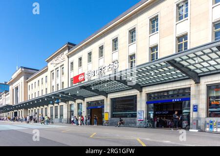 Eintritt zum Bahnhof Genf, (Gare de Genève}, Place de Cornavin, Genf Kanton Genf, Schweiz Stockfoto