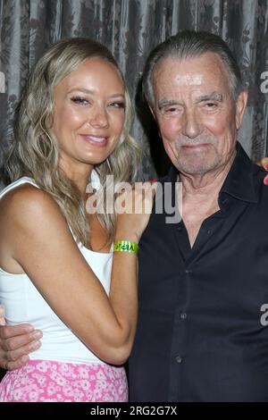 LOS ANGELES - AUG 5: Melissa Ordway, Eric Braeden im Young and The Restless Fan Luncheon im Burbank Marriott am 5. August 2023 in Burbank, CA Stockfoto