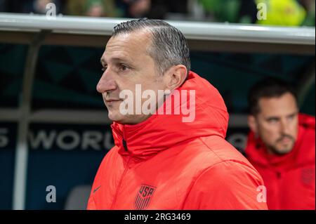 Melbourne, Australien. 06. Aug. 2023. Vlatko Andonovski während des FIFA Women's World Cup 2023 zwischen Sweden Women und USA Women im Melbourne Rectangular Stadium, Melbourne, Australien, am 6. August 2023. Foto von Richard Nicholson. Nur redaktionelle Verwendung, Lizenz für kommerzielle Verwendung erforderlich. Keine Verwendung bei Wetten, Spielen oder Veröffentlichungen von Clubs/Ligen/Spielern. Kredit: UK Sports Pics Ltd/Alamy Live News Stockfoto