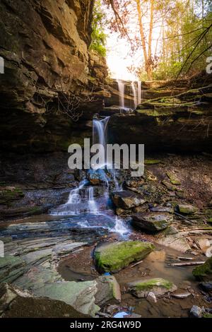 Malerisches Langzeitbild der McCammon Branch Falls in Kentucky Stockfoto