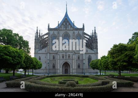 Die Kathedrale von St. Barbara (ein Juwel der spätgotischen Zeit, das auf der UNESCO-Weltkulturerbestätte steht) in Kutna Hora, Tschechische Republik, 20. Mai 2 Stockfoto