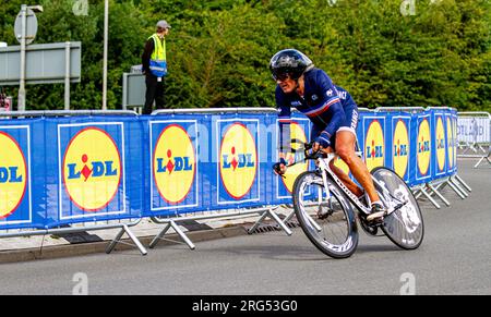 Dundee, Tayside, Schottland, Großbritannien. 7. Aug. 2023. UCI-Radweltmeisterschaft: Die UCI-Radweltmeisterschaft findet in der Stadt der Entdeckungen statt, mit einer Strecke von 22,8km km und einer Kletterstrecke von 89m km. Das Gran Fondo Road Race beginnt auf der West Grange Road im Osten von Dundee. Anschließend radeln die Reiter nordöstlich auf der Arbroath Road, die Teil der A92 ist, in Richtung Arbroath, bevor sie bei Salmon's Muir, zwei Meilen nördlich von Carnoustie, in Richtung Nordosten abbiegen und die A92 wieder hinunter zur Ziellinie von Dundee zurückfahren. Kredit: Dundee Photographics/Alamy Live News Stockfoto