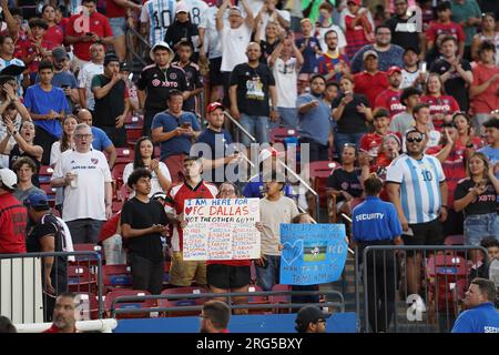 Frisco, Usa. 06. Aug. 2023. 6. August 2023, Frisco, Texas, USA: Es gab eine ausverkaufte Menge für das Spiel des Leagues Cup zwischen dem FC Dallas und Inter Miami, das am Sonntag, den 6. August 2023 im Toyota Stadium in Frisco, Texas, USA (Foto von Javier Vicencio/Eyepix Group) gespielt wurde. Guthaben: Eyepix Group/Alamy Live News Stockfoto