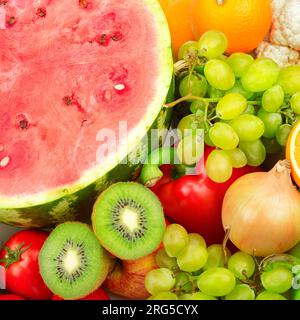 Frisches Obst und Gemüse. Essen-Hintergrund Stockfoto