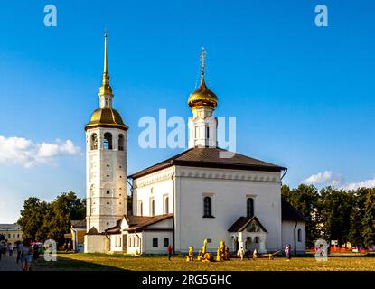 Suzdal, Oblast Wladimir, Russland - 4. Juli 2023: Kirche der Wiederauferstehung der Gemeinde der Wiederauferstehung des Wortes. Stockfoto