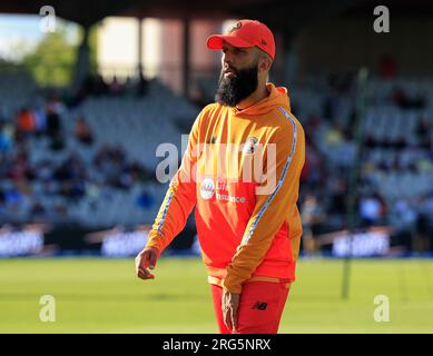 Manchester, Großbritannien. 07. Aug. 2023. Moeen Ali of Birmingham Phoenix vor dem hunderten Spiel Manchester Originals vs Birmingham Phoenix in Old Trafford, Manchester, Großbritannien, 7. August 2023 (Foto von Conor Molloy/News Images) in Manchester, Großbritannien, am 8./7. August 2023. (Foto: Conor Molloy/News Images/Sipa USA) Guthaben: SIPA USA/Alamy Live News Stockfoto