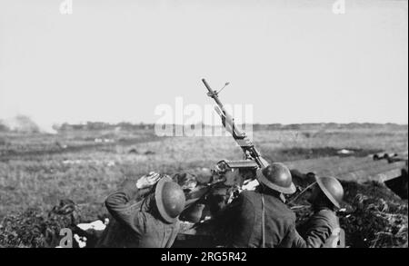 PLATEAU CHEMIN DES DAMES, FRANKREICH - 05. März 1918 - an anti-Aircraft Machine gun of US Army 101. Field Artillery (ehemals 1. Massachusetts F.A., New Stockfoto