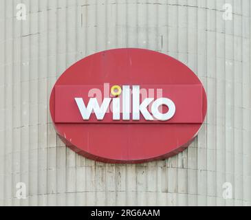 Wilko-Logo und -Branding auf Clarence Street, Kingston upon Thames, Kingston, KT1, London, England, Großbritannien Stockfoto