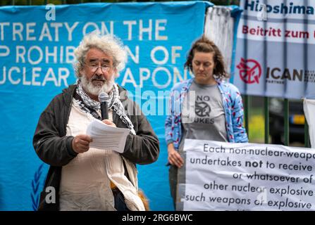 Volkel, Niederlande, 07.08.2023, katholischer Arbeiter und Friedensaktivist Brian Terrell während des Protestes auf dem niederländischen Militärstützpunkt Stockfoto