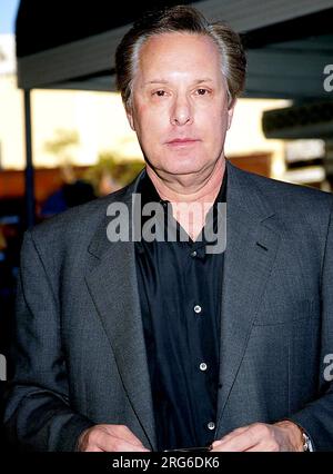 4. April 2000, Hollywood, Kalifornien, USA: Director WILLIAM FRIEDKIN besucht die Hollywood-Premiere „Rules of Engagement“ im Mann Village Theatre in Westwood. (Kreditbild: © Nina Prommer/ZUMA Press Wire) NUR REDAKTIONELLE VERWENDUNG! Nicht für den kommerziellen GEBRAUCH! Stockfoto