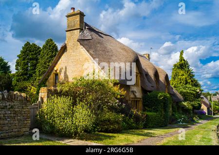 Traditionelles Haus, Chipping Camden, The Costwolds, England Stockfoto