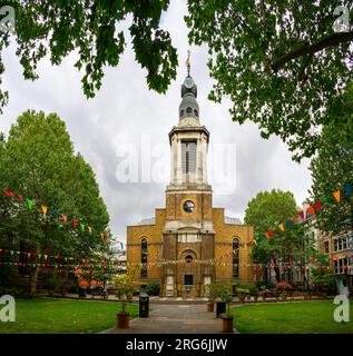 St Anne’s ist die Church of England Parish Church in Soho. Stockfoto