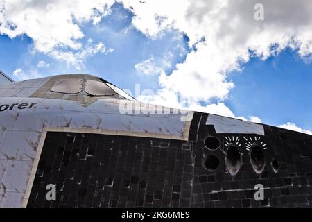 ORLANDO, USA - 25. JULI: Das ursprüngliche Space Shuttle Explorer, das am Kennedy Space Center steht, öffnet am 25. Juli 20 für Besucher, die auch ins Innere eintreten können Stockfoto