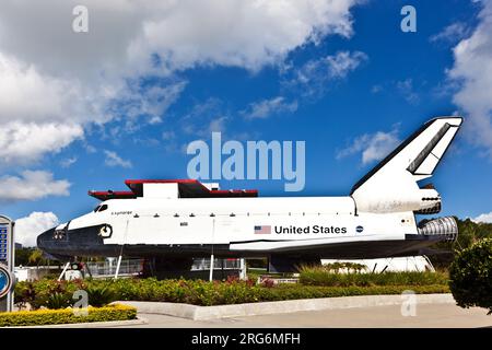 ORLANDO, USA - 25. JULI: Das ursprüngliche Space Shuttle Explorer, das am Kennedy Space Center steht, öffnet am 25. Juli 20 für Besucher, die auch ins Innere eintreten können Stockfoto