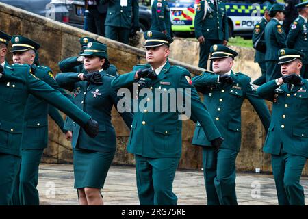 Tunja, Kolumbien. 07. Aug. 2023. Am 7. August 2023 nahmen Vertreter der kolumbianischen Armee an der Gedenkfeier der Schlacht von Boyaca Teil, in der Kolumbien von Spanien unabhängig wurde. Petro ist das erste Jahr im Amt, nachdem sein Sohn wegen angeblicher illegaler Bereicherung und Geldwäsche im Zusammenhang mit der Finanzierung seiner Präsidentschaftskampagne angeklagt wurde. Foto: Sebastian Barros/Long Visual Press Credit: Long Visual Press/Alamy Live News Stockfoto