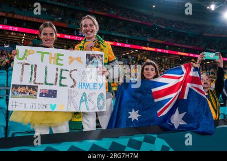 Sydney, Australien. 07. Aug. 2023. Sydney, Australien, August 7. 2023: Australische Fans während des FIFA Womens World Cup 2023 Runde 16 Fußballspiels zwischen Australien und Dänemark im Stadium Australia in Sydney, Australien. (Daniela Porcelli/SPP) Kredit: SPP Sport Press Photo. Alamy Live News Stockfoto