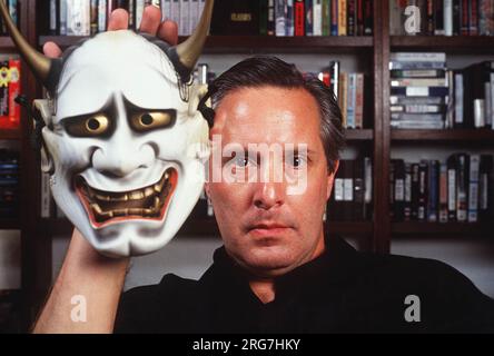 Vereinigte Staaten. 08. Aug. 2023. Aktenfoto 1995 von William Friedkin. William Friedkin, Regisseur von Kultfilmen aus dem Jahr 1970er, darunter „The French Connection“ und „The Exorcist“, ist gestorben, seine Frau Sherry Lansing, die ehemalige CEO von Paramount Pictures, erzählte es dem Hollywood-Reporter am Montag. Er war 87. Foto von Luke Wynne/ABACAPRESS.COM Kredit: Abaca Press/Alamy Live News Stockfoto