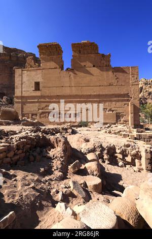 Blick auf Qasr al-Bint Tempel, Petra Stadt, UNESCO-Weltkulturerbe, Wadi Musa, Jordanien, Naher Osten Stockfoto