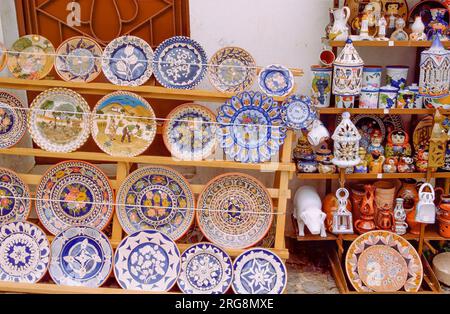 Keramikladen in Faro, Algarve, Portugal, Europa Stockfoto