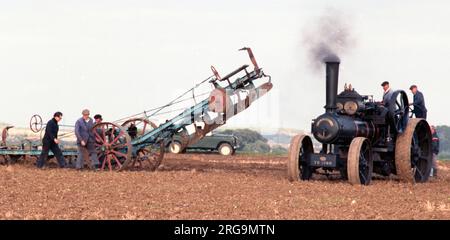 Fowler Pflügen-Maschine, Regn. YB1269 in Aktion. Erbaut von John Fowler & Co. In Leeds. Stockfoto