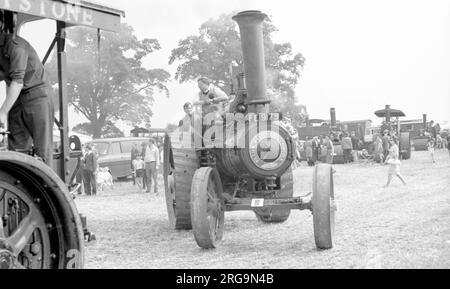 Pflegemaschine für allgemeine Zwecke, Regn. FE 9179, Nummer 14593, Fiery Elias. Gebaut 1927 von William Foster & Co. In Lincoln, angetrieben von einer 8 NHP Dampfmaschine mit einem Zylinder. Stockfoto