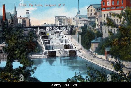 Erie Canal Locks (34 und 35) und Towpath in Lockport, NY State, USA. Stockfoto