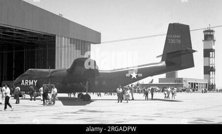 United States Army - de Havilland YAC-1 Caribou 57-3079 (msn 5). Stockfoto