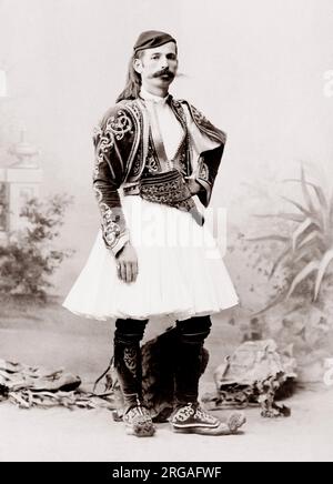 C 1890 s Griechenland Korfu - Stil der griechischen Kleidung Stockfoto