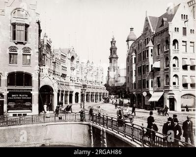 Vintage 19. Jahrhundert Foto: Die Westerkerk ist eine reformierte Kirche im holländischen protestantischen Calvinismus im Zentrum von Amsterdam, Niederlande. Es liegt im westlichsten Teil des Grachtengordel Viertels, neben dem Jordaan, zwischen der Prinsengracht und Keizersgracht. Stockfoto