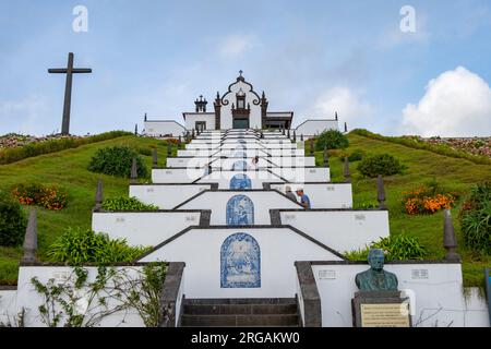 Vila Franca do Campo, Azoren, 19.09.2019 - Kirche Nossa Senhora da Paz in Vila Franca do Campo auf der Insel Sao Miguel auf den Azoren Stockfoto