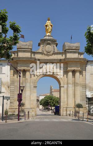 Historisches Stadttor Porte Saint-Jean, Johannistor, Tarascon, Bouches-du-Rhône, Provence, Frankreich Stockfoto