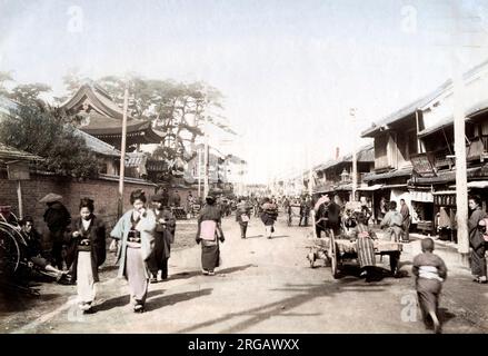 C. 1880 Japan - Straße vor nanko Tempel Kobe Stockfoto