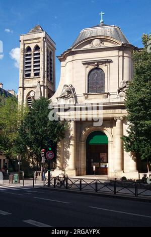 Paris, Frankreich - August 14 2017: Saint-Nicolas-du-Chardonnet ist eine römisch-katholische Kirche im Zentrum von Paris, Frankreich, im 5. Arrondisseme Stockfoto