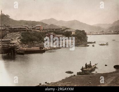 Vintage 19. Jahrhundert Fotografie - Meiji Ära Japan: Ansicht von Inasa bei Nagasaki. Stockfoto