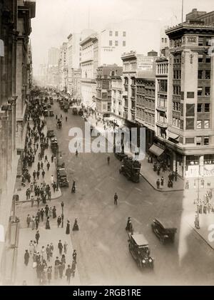 Im frühen 20. Jahrhundert vintage Pressefoto - Blick auf 5 Aveneue, Manhattan, New York, c 1920 s Stockfoto