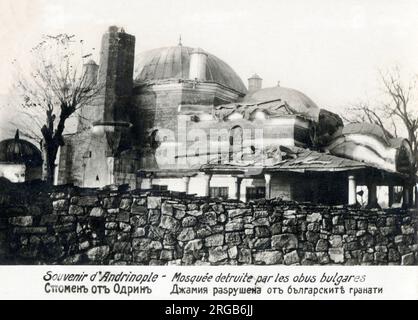 Edirne (Adrianople), Türkei - die Moschee wurde 1913 während der Belagerung von Edirne durch die bulgarische Armee beschädigt. Die Schlacht von Adrianopel wurde während des ersten Balkankrieges geführt, der am 3. November 1912 begann und am 26. März 1913 mit der Gefangennahme von Edirne durch die bulgarische 2. Armee und die serbische 2. Armee endete. Stockfoto