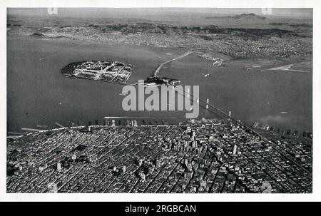 Treasure Island ist eine künstliche Insel in der Bucht von San Francisco und eine Nachbarschaft in der Stadt und der Grafschaft San Francisco. Die Weltausstellung der Insel wurde 1939 in 1936û37 für die Golden Gate International Exposition erbaut und ist ein kalifornisches historisches Wahrzeichen. Stockfoto