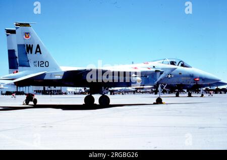 United States Air Force - McDonnell Douglas F-15A-18-MC Eagle 76-0120 (msn 0329-A272, Basiscode „WA“). Stockfoto