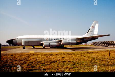 United States Air Force (USAF) - Boeing RC-135V Niet Joint 64-14841 (MSN 18781), ein hochspezialisiertes, auf Signale und Kommunikation spezialisiertes Informationssammelflugzeug. Stockfoto