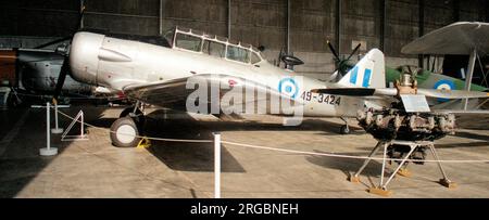 Nordamerikanische T-6G Texan 49-3423 (MSN 168-547), ausgestellt im Hellenic Air Force Museum, auf Tatoi ab, Dekeleia, Griechenland Stockfoto