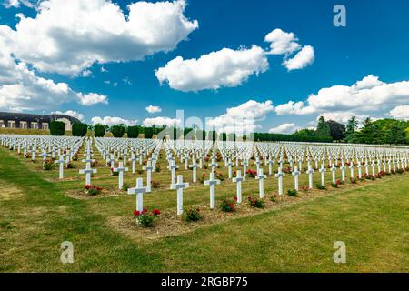 Historische Entdeckungstour durch das Douaumont Ossarium vor den Toren der Stadt Verdun - Grand Est - Frankreich Stockfoto