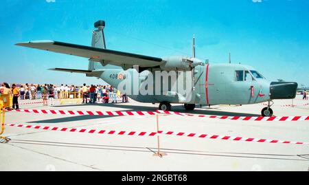 Ejercito del Aire - CASA C-212-200 Aviocar TM.12D-72 / 408-01 (msn DE1-1-313), auf einer Flugschau am 14. September 1996. (Ejercito del Aire - Spanische Luftwaffe). Stockfoto